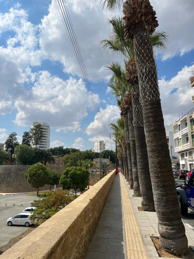 Nicosia City Centre Sky Views Apartment Bagian luar foto